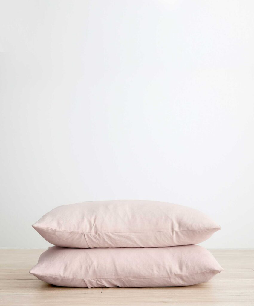 Washed Linen Pillowcase Pair in Blush